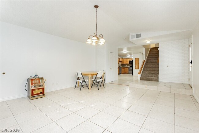 Building Photo - 3969 Manford Cir