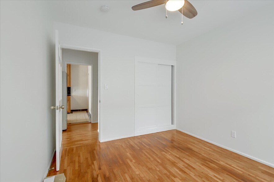 Building Photo - 3532 Maplewood Ave
