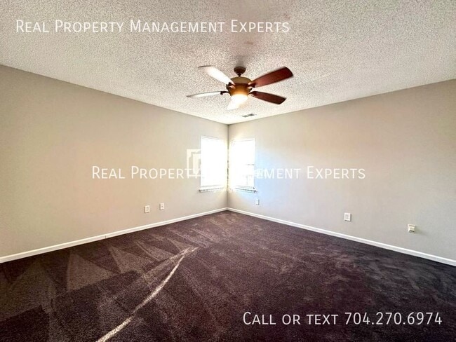 Building Photo - 8815 Firestreak Dr