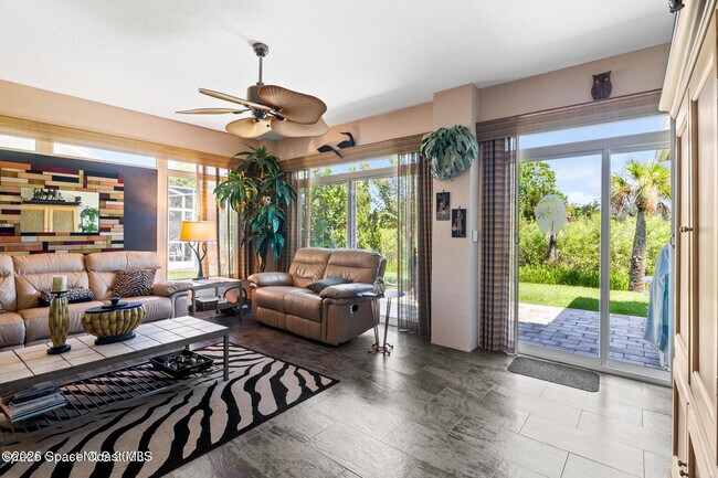 Building Photo - 4932 Oaklefe Ct