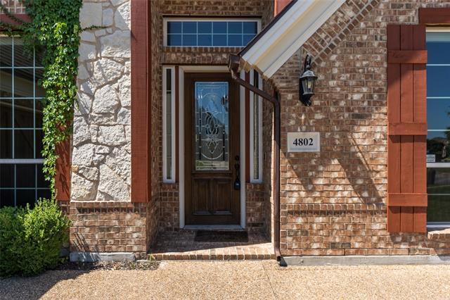 Building Photo - 4802 Comstock Way