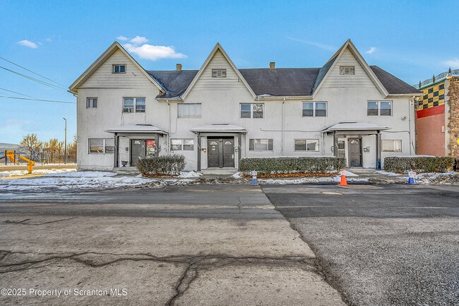 Building Photo - 1007 Washburn St