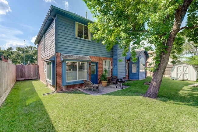Building Photo - 14403 Cypress Green Dr