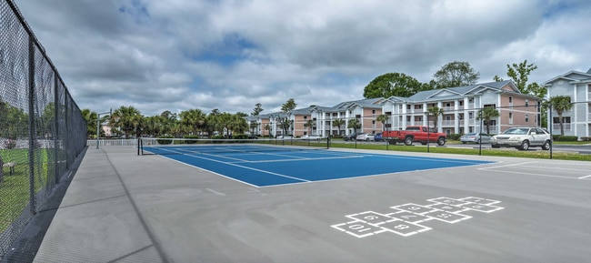 Building Photo - 637 Waterway Village Blvd