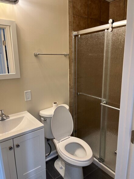 Building Photo - 2609 Buchanan St