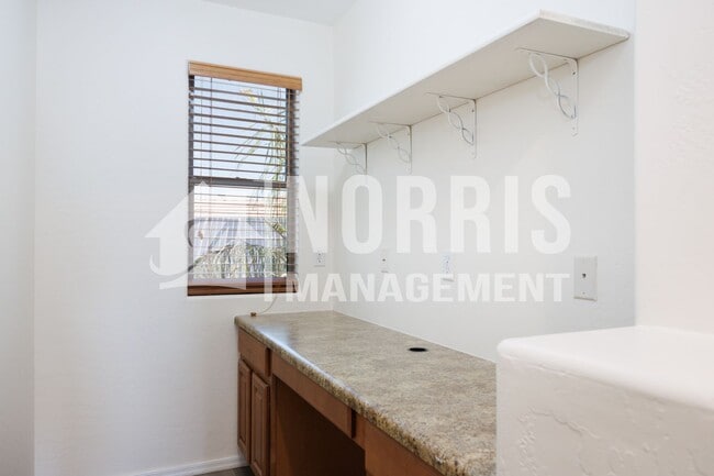 Building Photo - Beautiful Two Story Home Available Now!