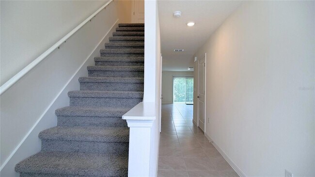 Building Photo - 6579 SW 81st Lp