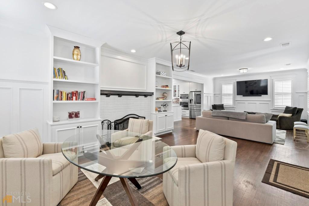 living and dining room - 854 Moreland Ave SE