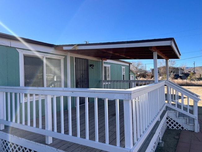 Building Photo - Two bedroom manufactured home in Silver Springs, NV