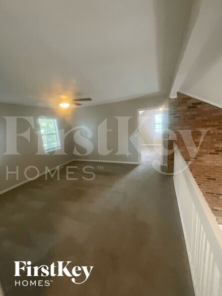 Building Photo - 103 Aldrich Pl