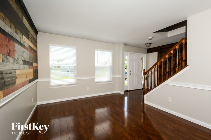Building Photo - 203 Dardenne Run Ct