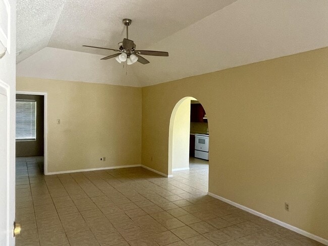 Building Photo - 8685 Northridge Loop