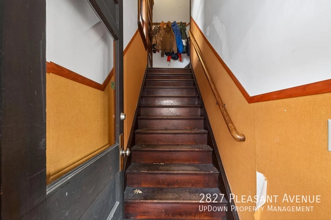 Building Photo - 2827 Pleasant Ave