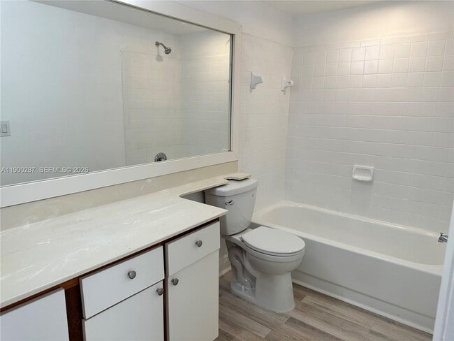 Building Photo - 5760 Rock Island Rd