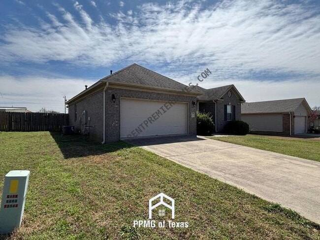 Building Photo - 2808 Browning Cove