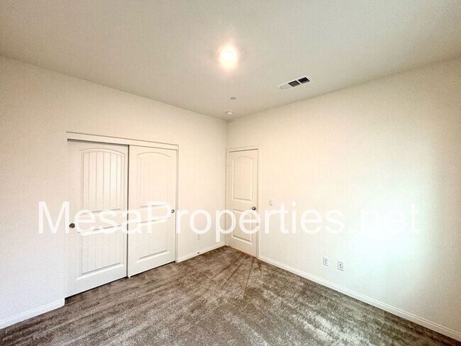 Building Photo - 12594 Ava Loma St