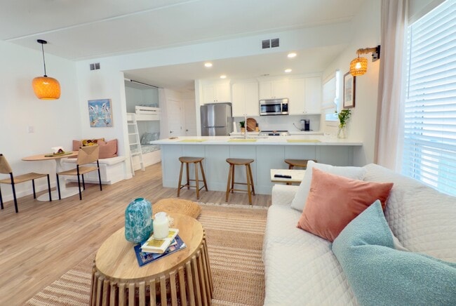 Building Photo - 6410 Padre Blvd