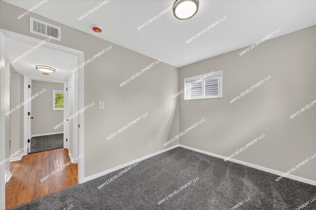 Building Photo - 24273 Lauren Ave