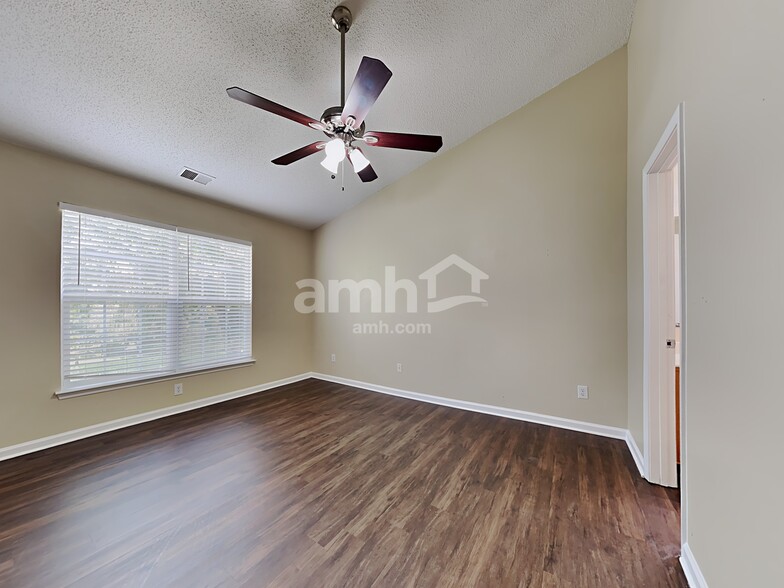 Building Photo - 5287 Moonlight Trail SW