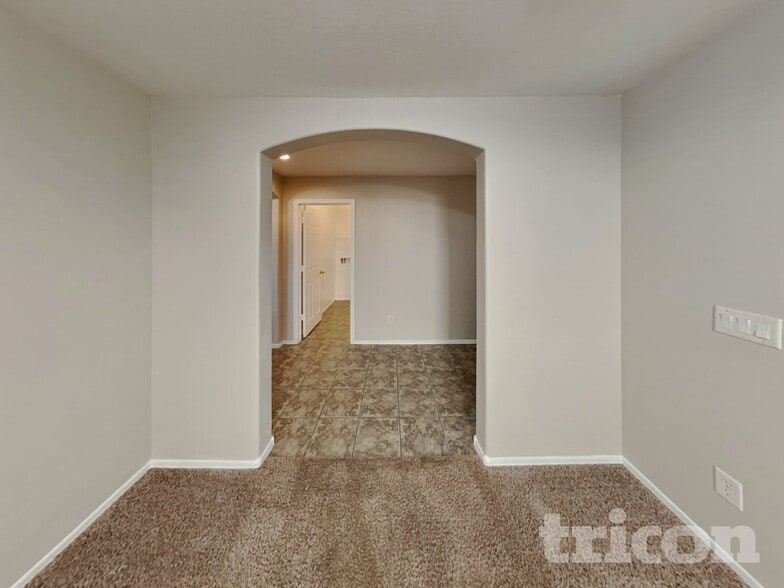 Building Photo - 8830 W Toronto Way