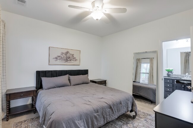 Building Photo - 316 Autumn Mist Dr