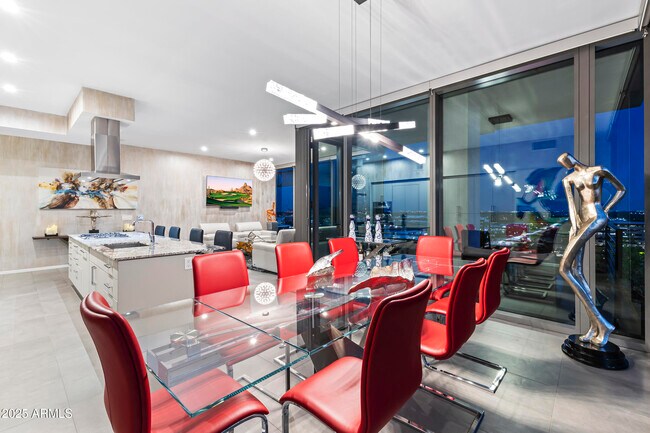 Building Photo - 7180 E Kierland Blvd