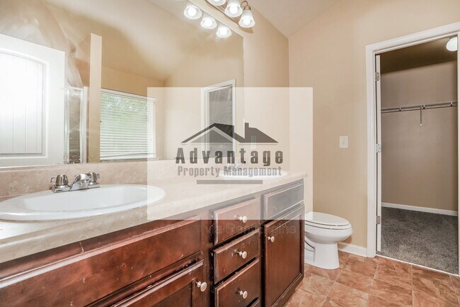 Building Photo - 133 Centerra Springs Dr