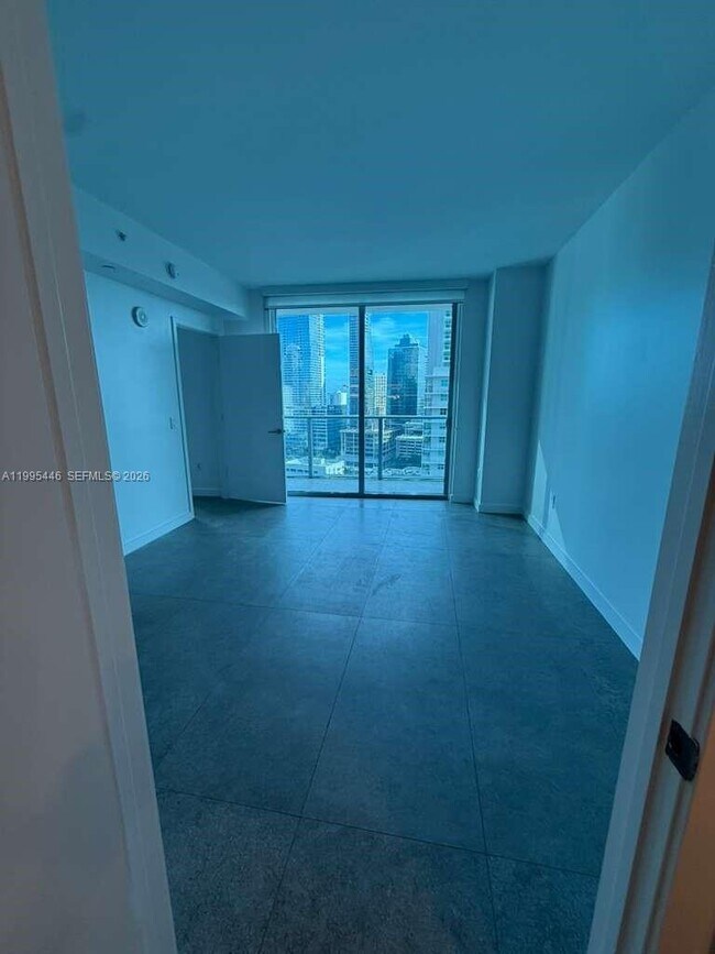 Building Photo - 1100 S Miami Ave