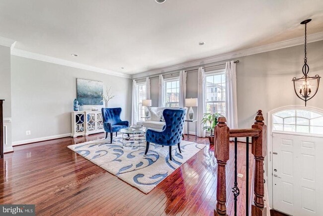 Building Photo - 20637 Erskine Terrace