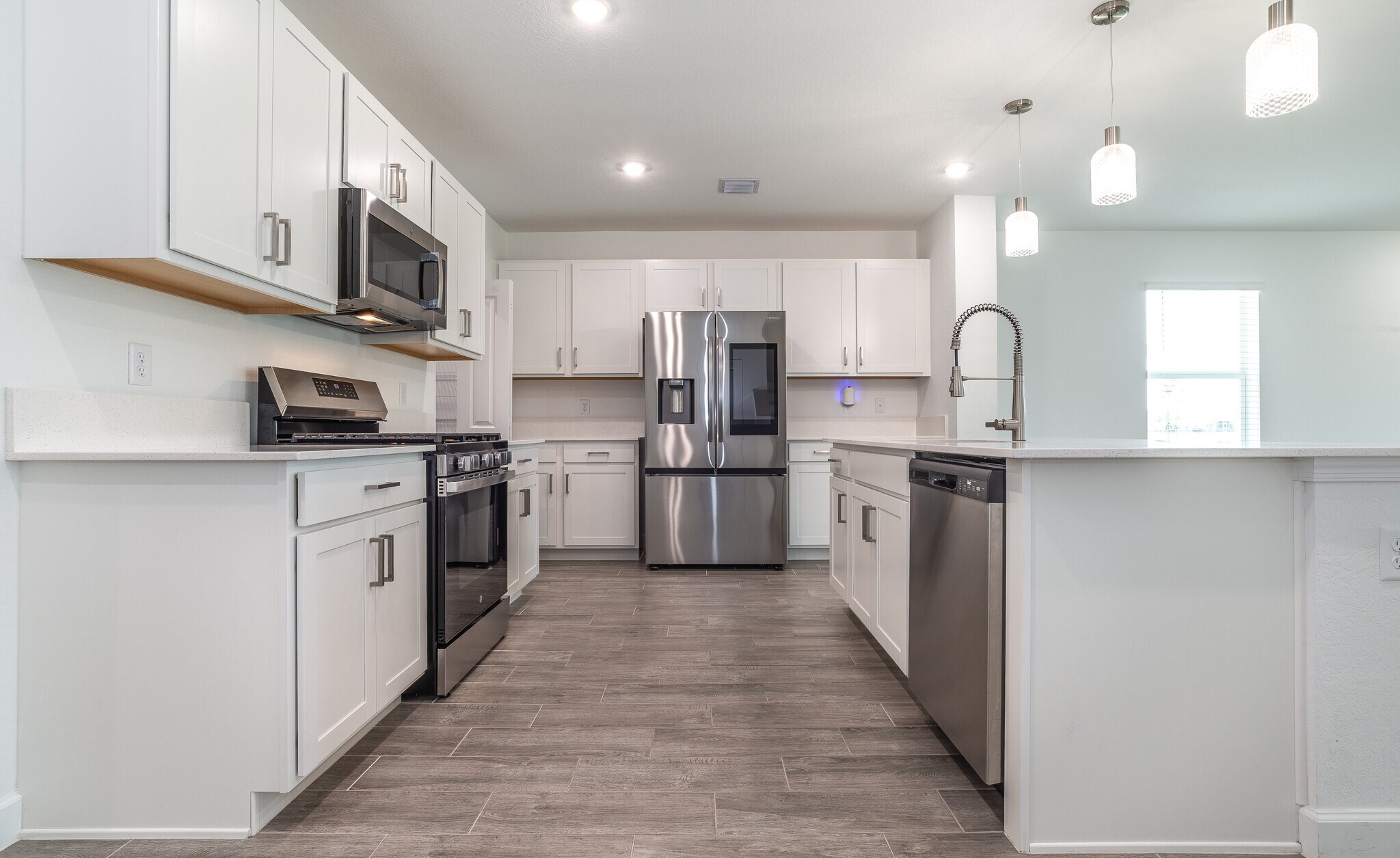 Building Photo - 6378 NW Windwood Way