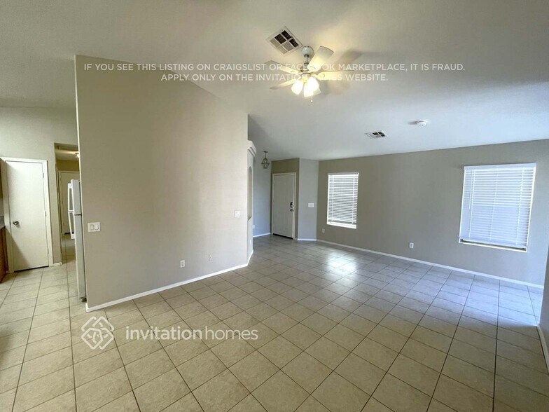 Building Photo - 23949 W Antelope Trail