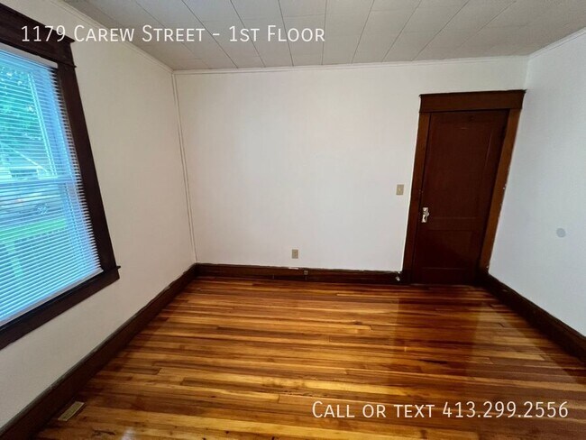 Building Photo - 1179 Carew St