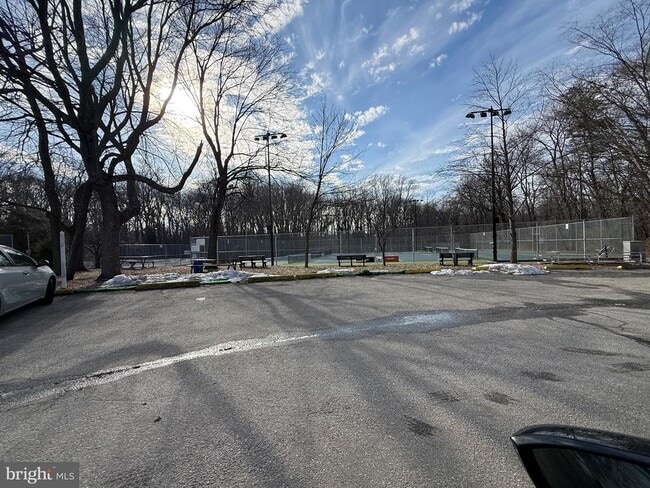 Building Photo - 1138 Cove Rd