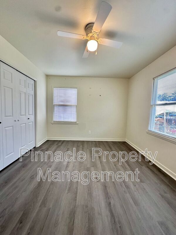 Building Photo - 2632 Raney St