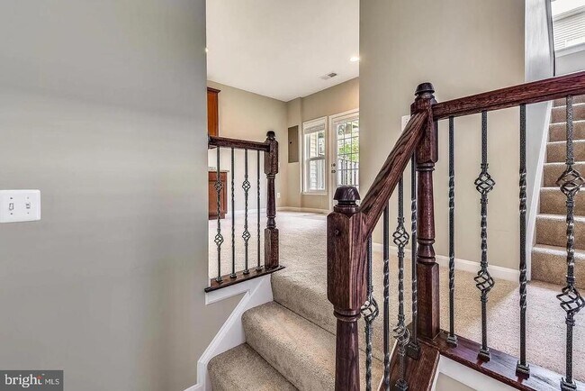 Building Photo - 21771 Harroun Terrace