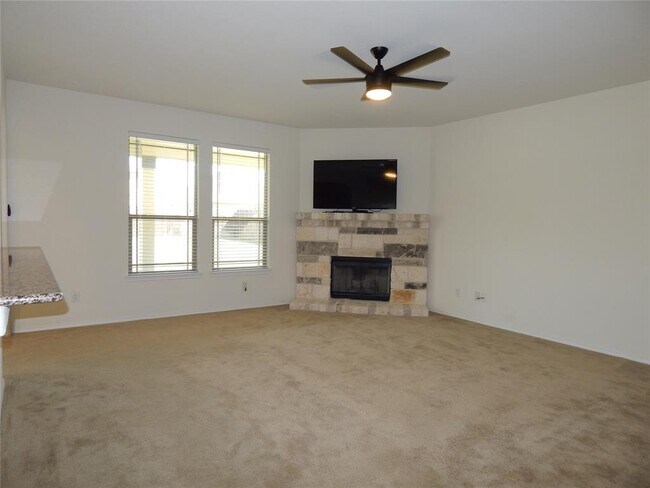 Building Photo - 358 Alamosa Dr