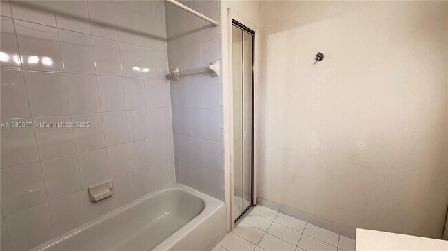 Building Photo - 7752 SW 95th St