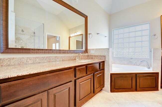 Building Photo - 1423 Upland Orchard Dr