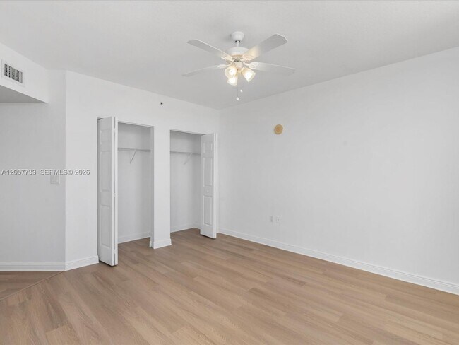 Building Photo - 1745 E Hallandale Beach Blvd