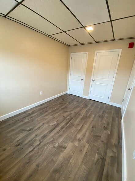 Building Photo - 45 Millbury St