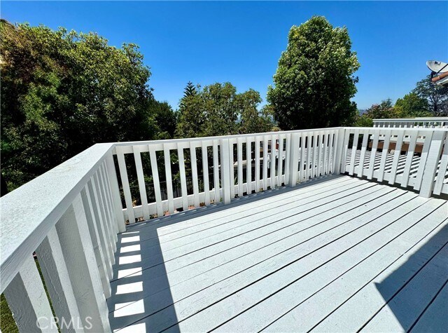 Building Photo - 16073 Crestline Dr