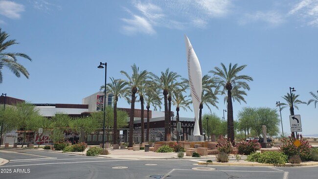 Building Photo - 3405 S 183rd Dr