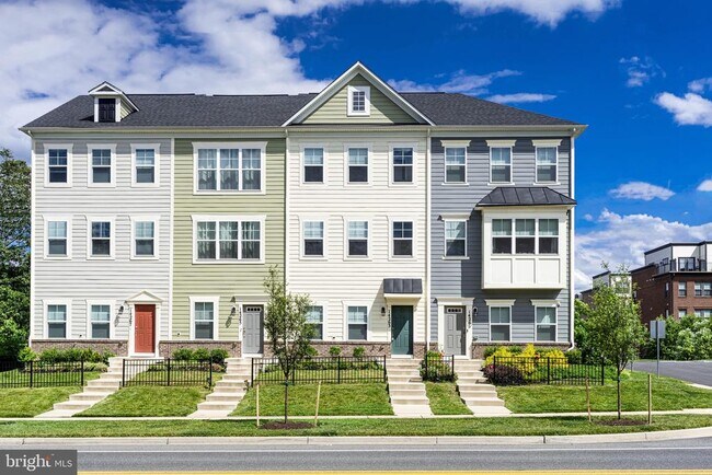 Building Photo - 14263 Travilah Rd