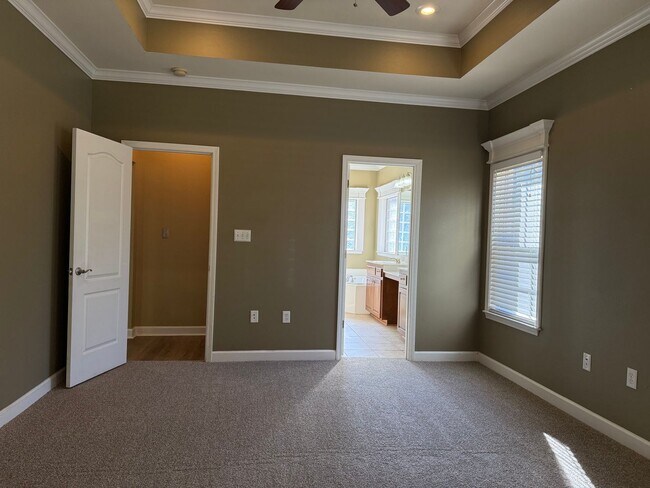 Building Photo - 111 Southwind Cove