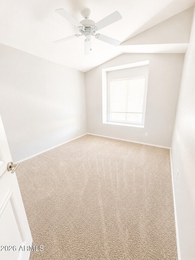Building Photo - 4917 W Behrend Dr