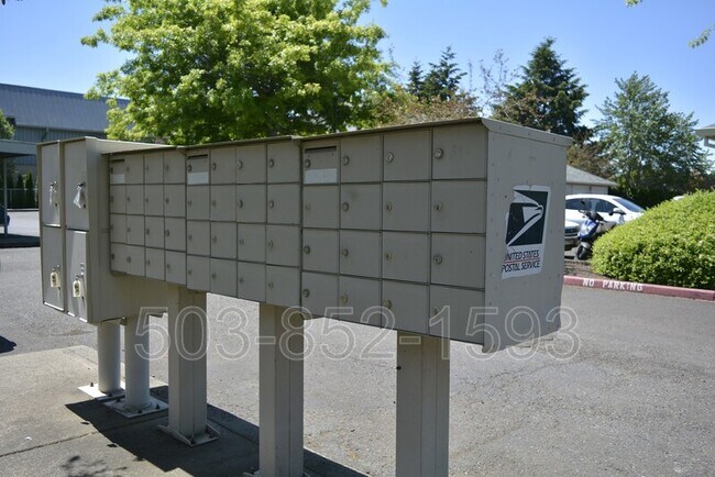 Building Photo - 1235 NW 183rd Ave