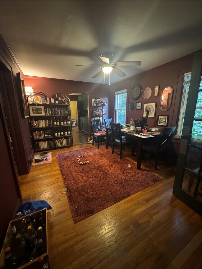 Building Photo - 60 Ely St