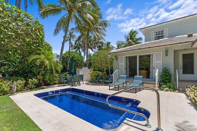 Building Photo - 1554 N Ocean Way