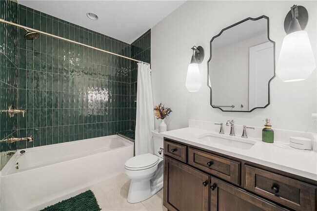 Building Photo - 1381 Wessyngton Rd NE