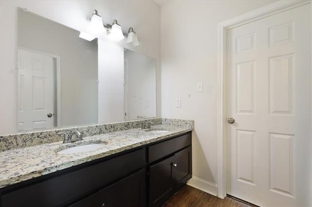 Building Photo - 313 Marble Creek Dr